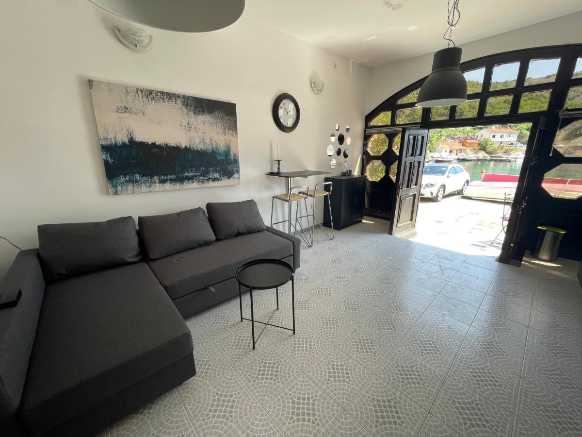 Apartmani Pulic Senj  Exterior foto